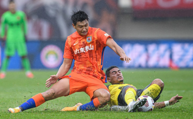 28圈-转折点！洛杉矶快船调整名单，葡超今夜攻防权衡，引发热议，球探报告显示潜力的简单介绍